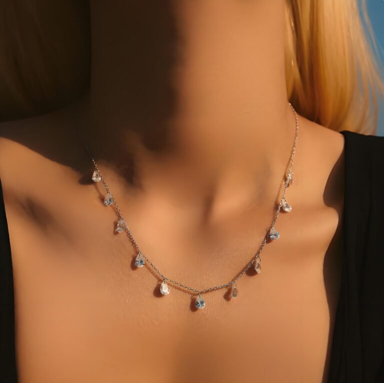 Diamond Necklace/The most beautiful gift